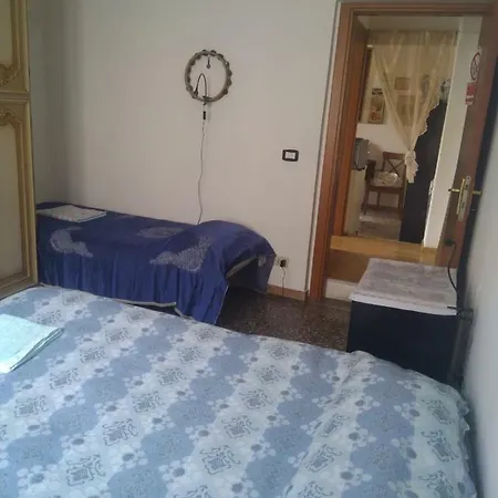 A Portata Di Mano Pansiyon Cenova